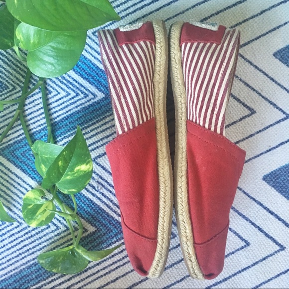 TOMS Espadrille Slip On Stripe Red White Flat 7.5 - Picture 5 of 8